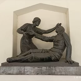 Rzeźba Leopolda Hohla - Pomnik poległych