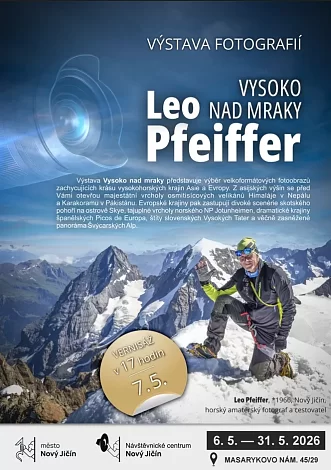 Výstava fotografií „Vysoko nad mraky“